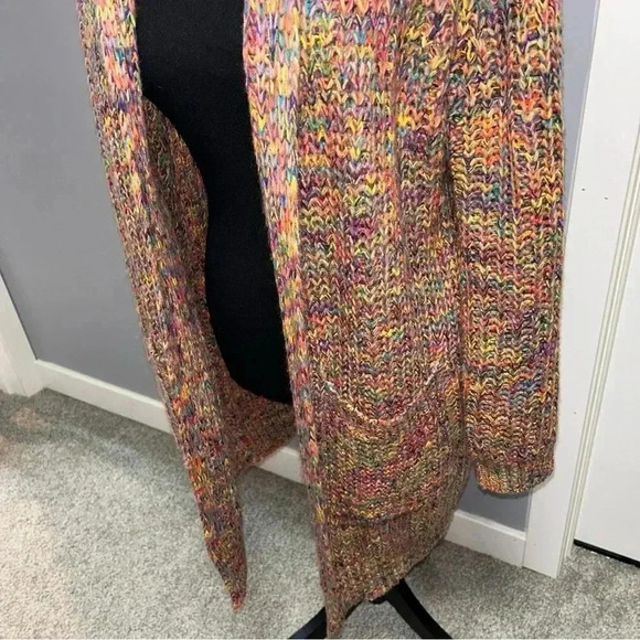 Dreamers  Cardigan - Picture 2 of 7